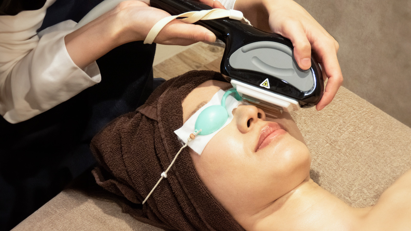 照射漏れを防ぎ、より高い脱毛効果を!