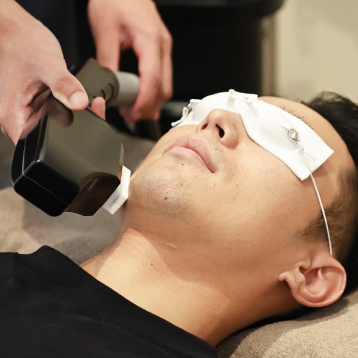 Step.03 IPLの光照射