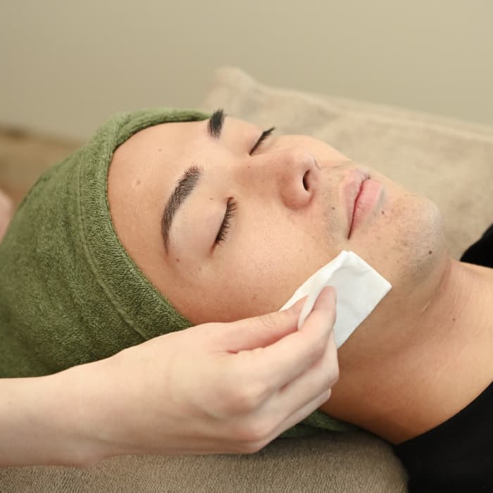 Step.04 ジェルの拭き取り